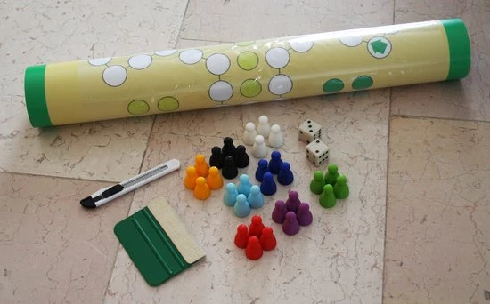 Merkloos Sticker Ludo Spel Voor IKEA® Lack™ Tafeltje Met Stukken - Afbeelding 2