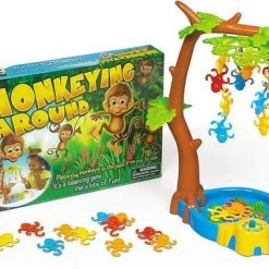 Merkloos Monkeying Around