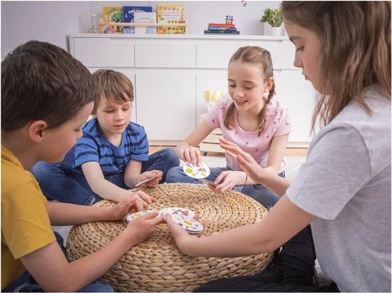 Hasbro Spellenbundel - 3 Stuks - Wie Is Het & Dobble Classic & Halli Galli - Afbeelding 8