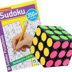 In Round Puzzelboekjes Met Sudoku Puzzels En Een 3x3 Speed Cube Denkport